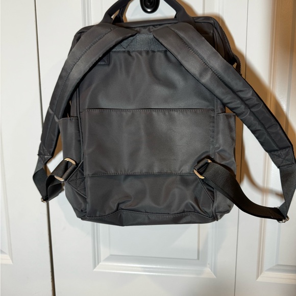 Baggallini Soho Backpack - Picture 4 of 12